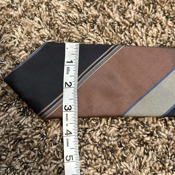 Pierre Cardin 100% Silk Tie - Picture 3 of 6